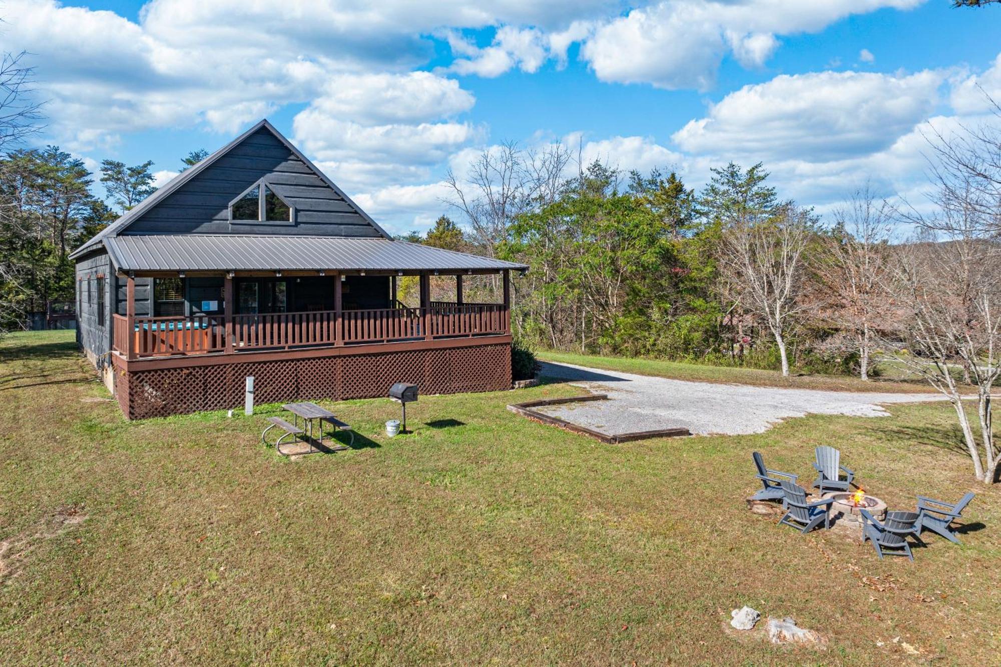 Twin Cub Lodge Tuckaleechee ภายนอก รูปภาพ
