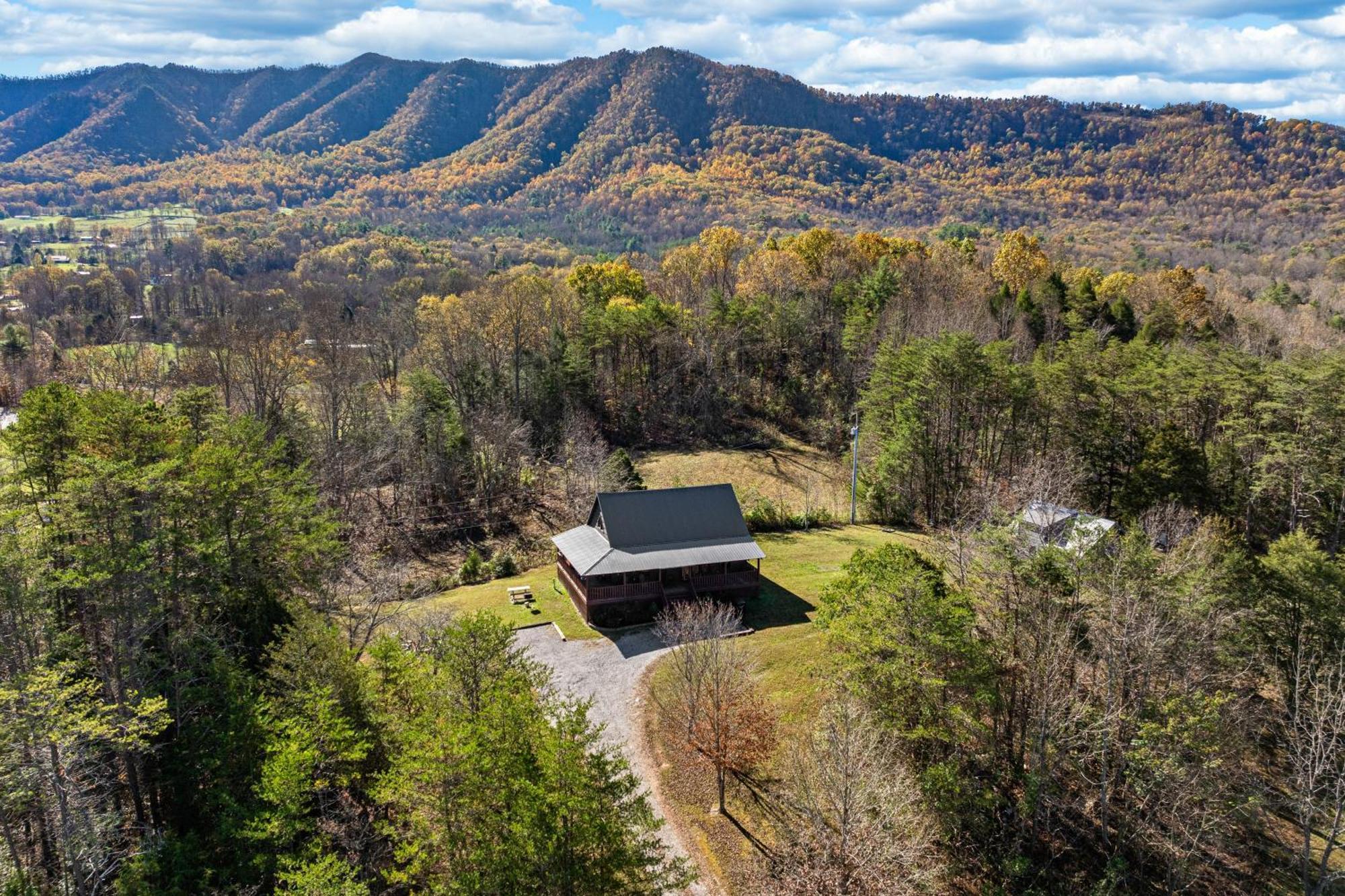 Twin Cub Lodge Tuckaleechee ภายนอก รูปภาพ