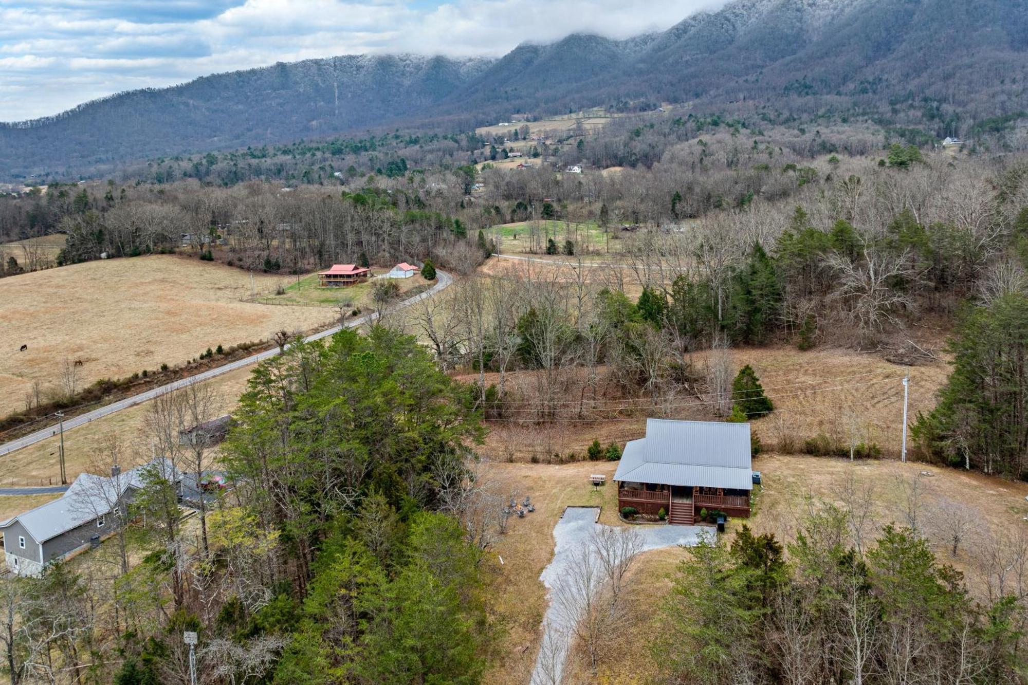 Twin Cub Lodge Tuckaleechee ภายนอก รูปภาพ